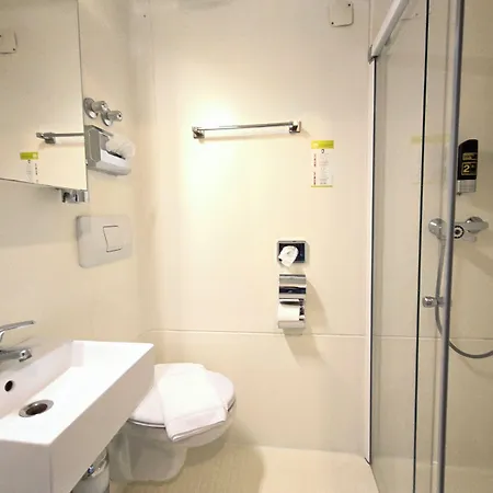 By Belvilla Hotel 4*